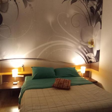 Orchidea Stanza Privata In Appartamento Condiviso "Sapori Di Mare" Cagliari Exterior foto