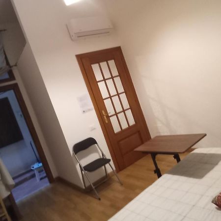 Orchidea Stanza Privata In Appartamento Condiviso "Sapori Di Mare" Cagliari Exterior foto