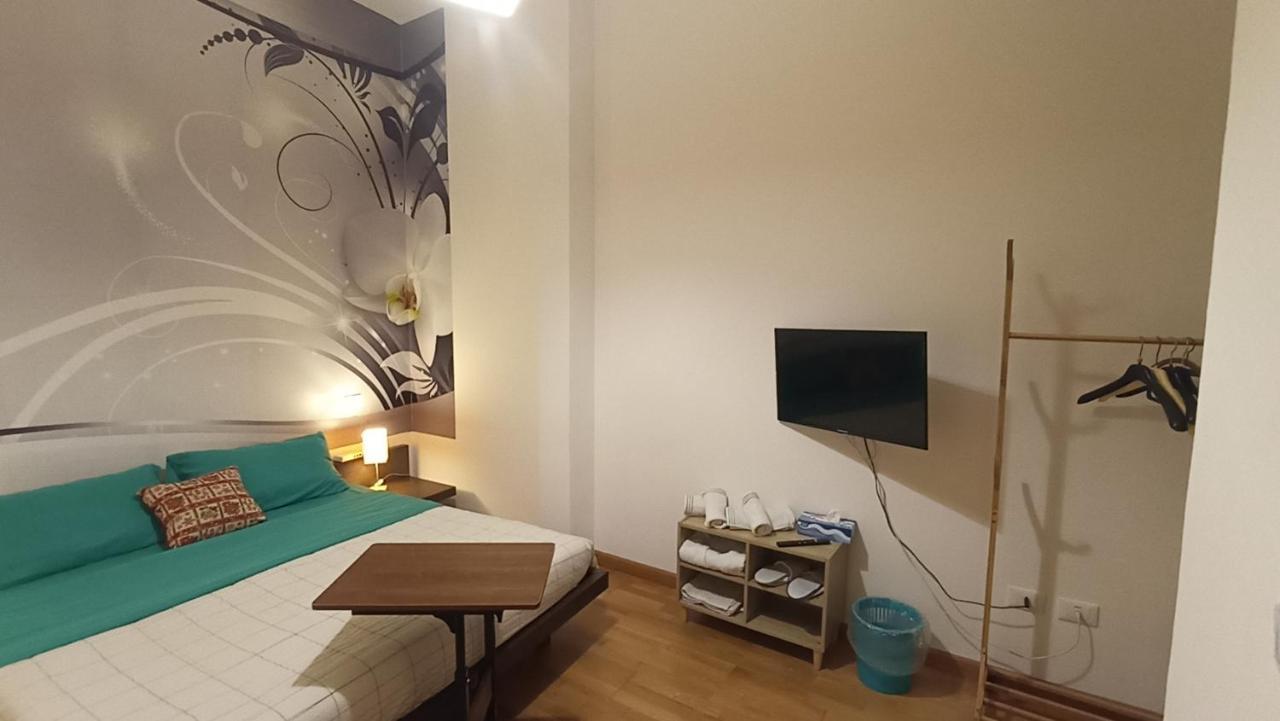Orchidea Stanza Privata In Appartamento Condiviso "Sapori Di Mare" Cagliari Exterior foto